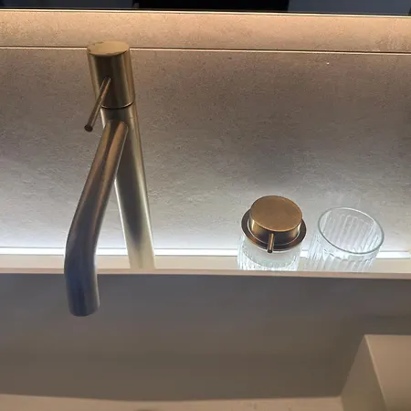 Newly Renovated 2br Near Bocconi & Metro Σπίτι διακοπών *